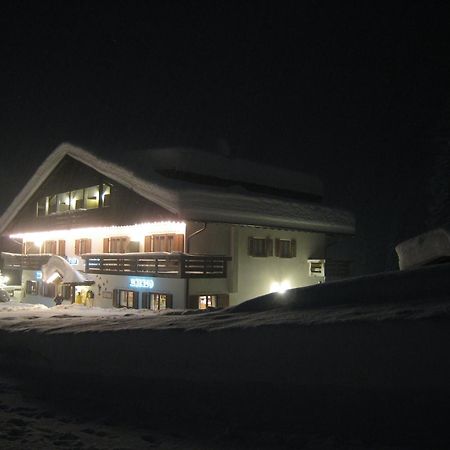 Hotel & Ristorante Baita Dovich Malga Ciapela Exterior photo
